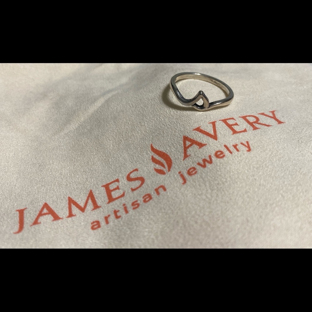 James Avery “s” script ring